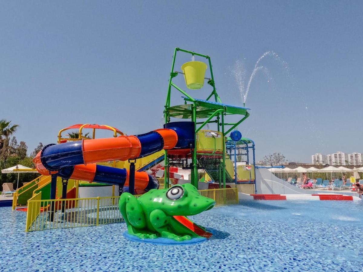 Wyndham Garden Lara Hotell Antalya Eksteriør bilde