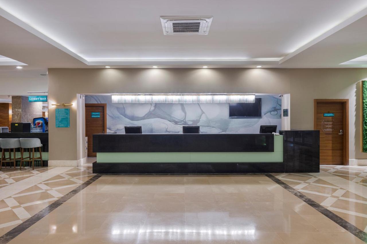 Wyndham Garden Lara Hotell Antalya Eksteriør bilde