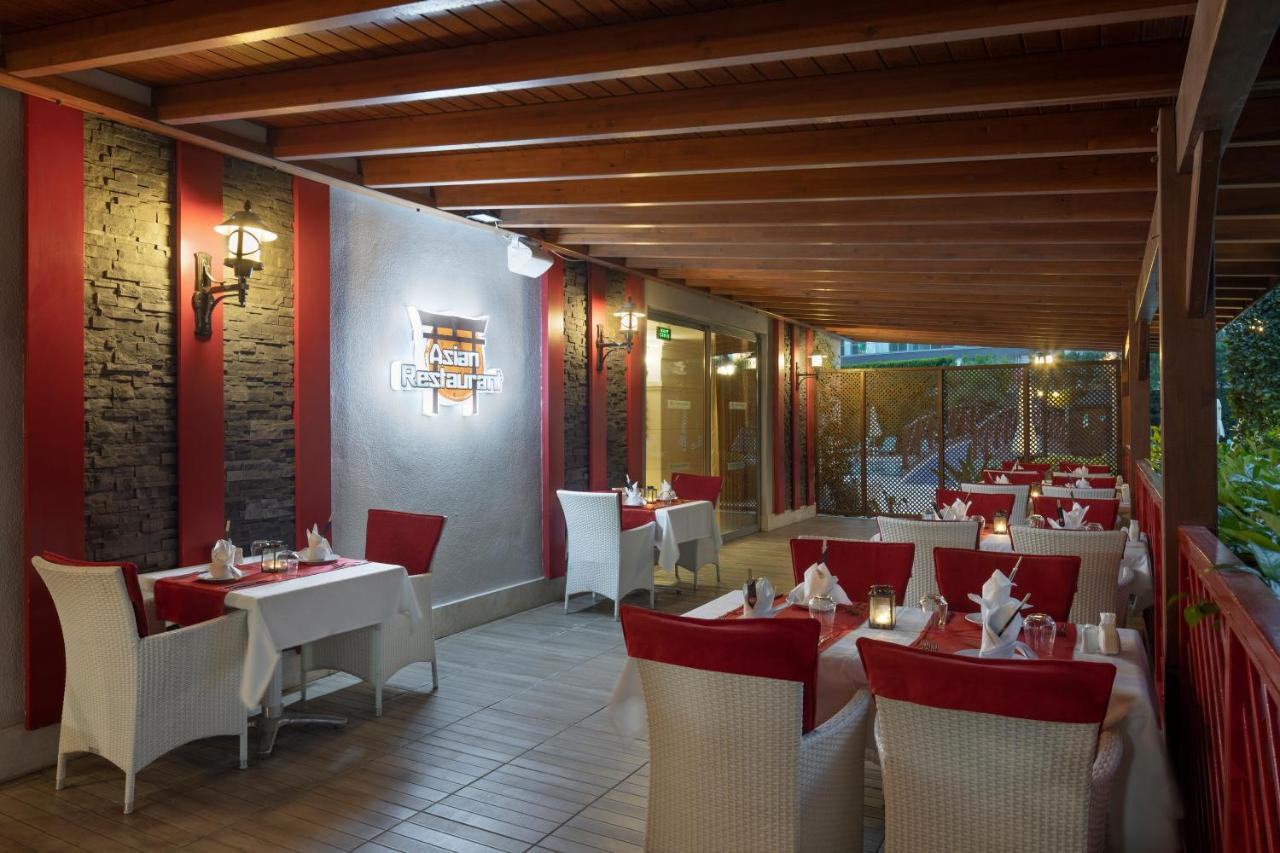 Wyndham Garden Lara Hotell Antalya Eksteriør bilde