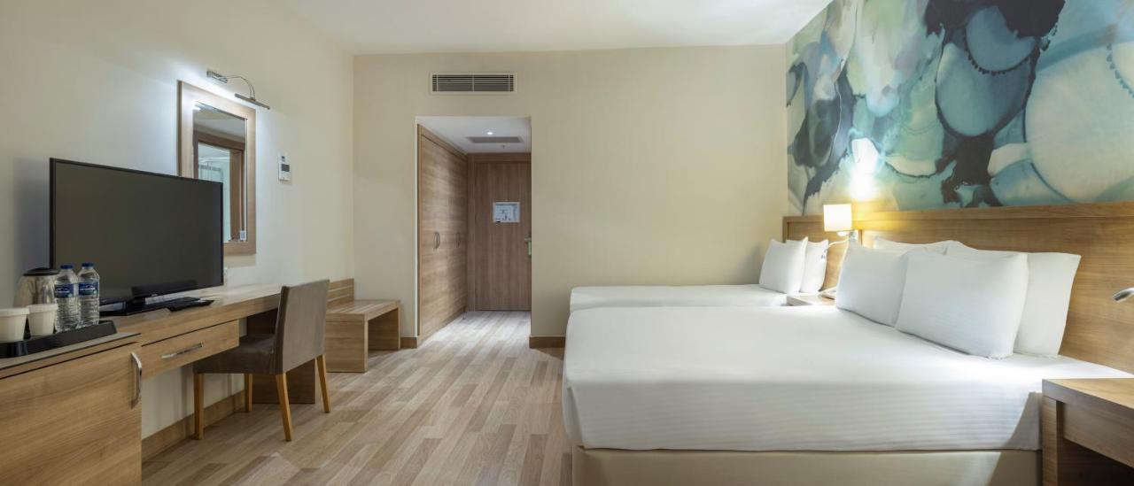Wyndham Garden Lara Hotell Antalya Eksteriør bilde