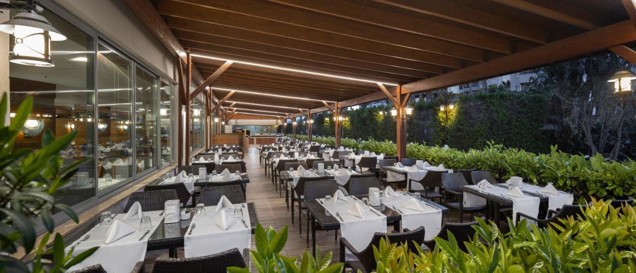 Wyndham Garden Lara Hotell Antalya Eksteriør bilde
