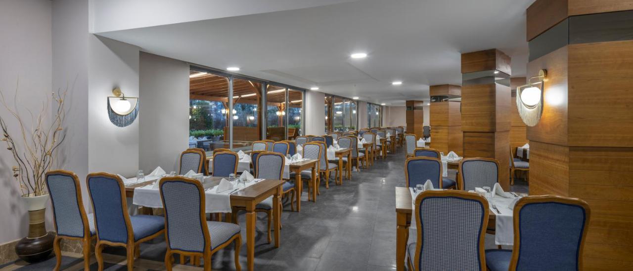 Wyndham Garden Lara Hotell Antalya Eksteriør bilde