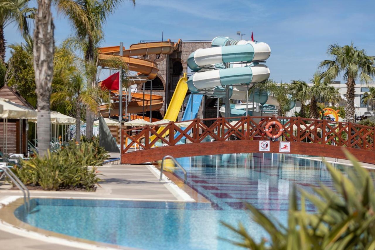 Wyndham Garden Lara Hotell Antalya Eksteriør bilde