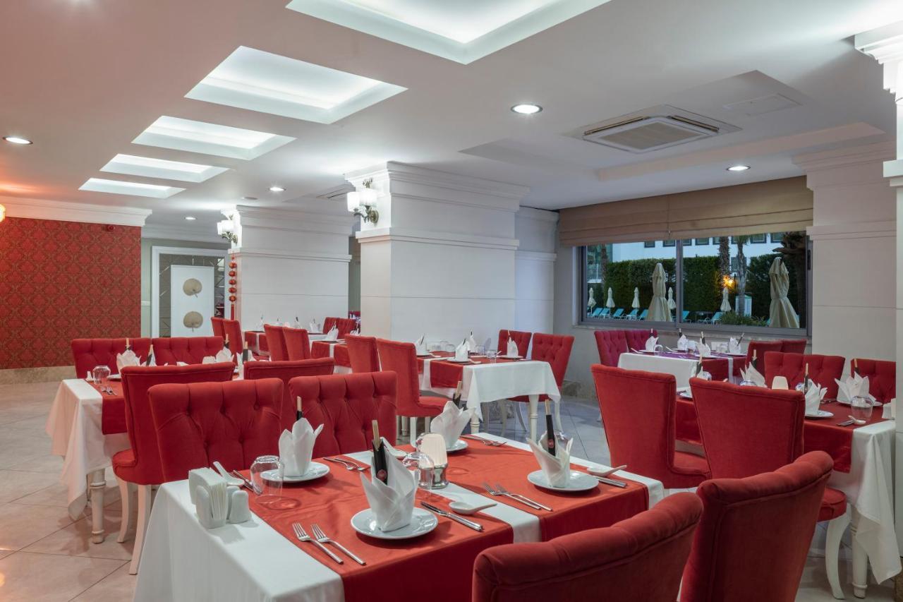 Wyndham Garden Lara Hotell Antalya Eksteriør bilde