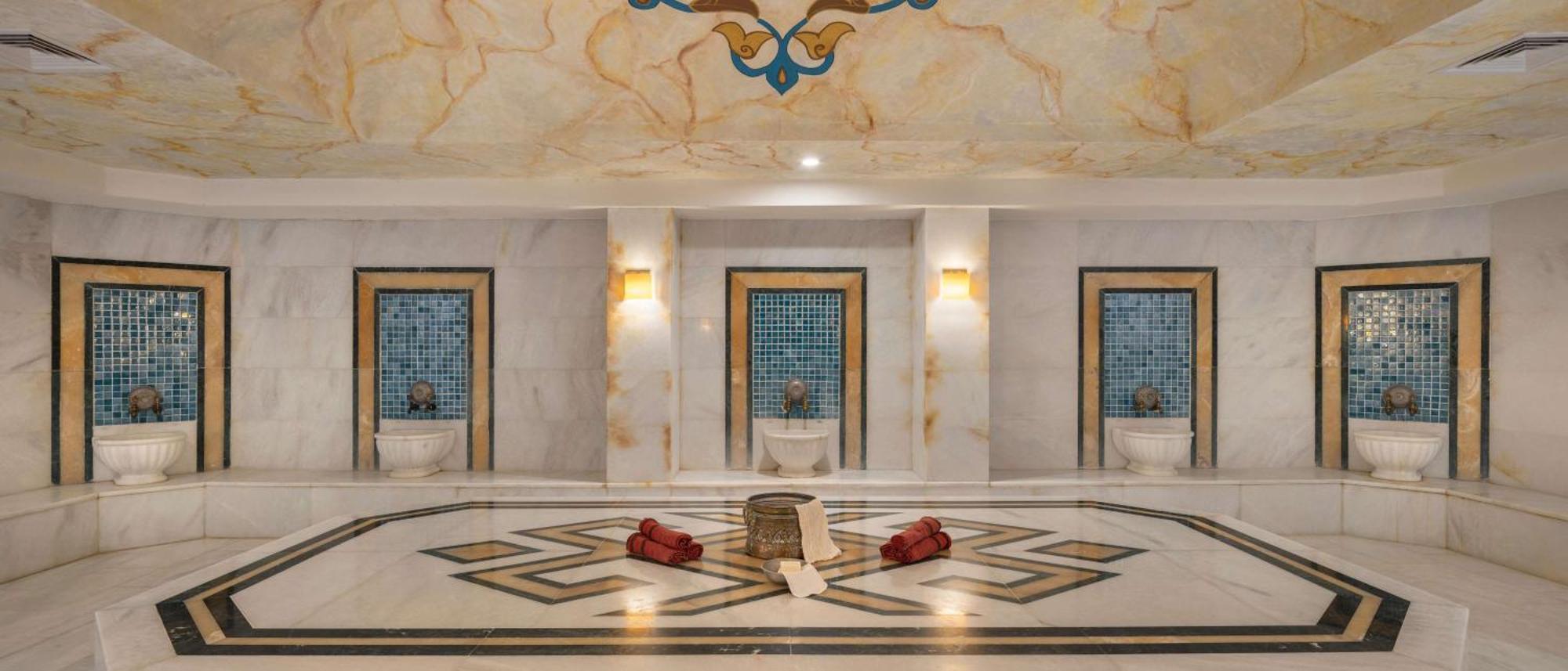Wyndham Garden Lara Hotell Antalya Eksteriør bilde